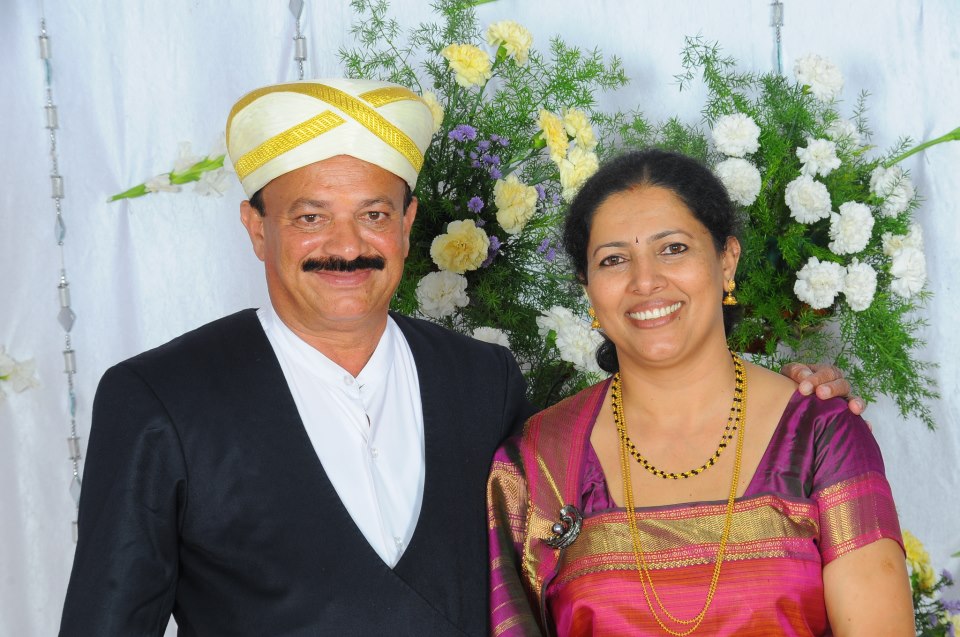 Koopadira Sharada with her husband